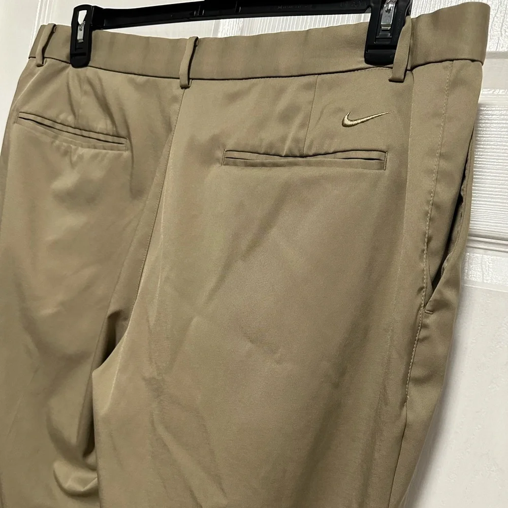 Nike Golf Tan Standard Fit Pants Men's Size 36 x 32